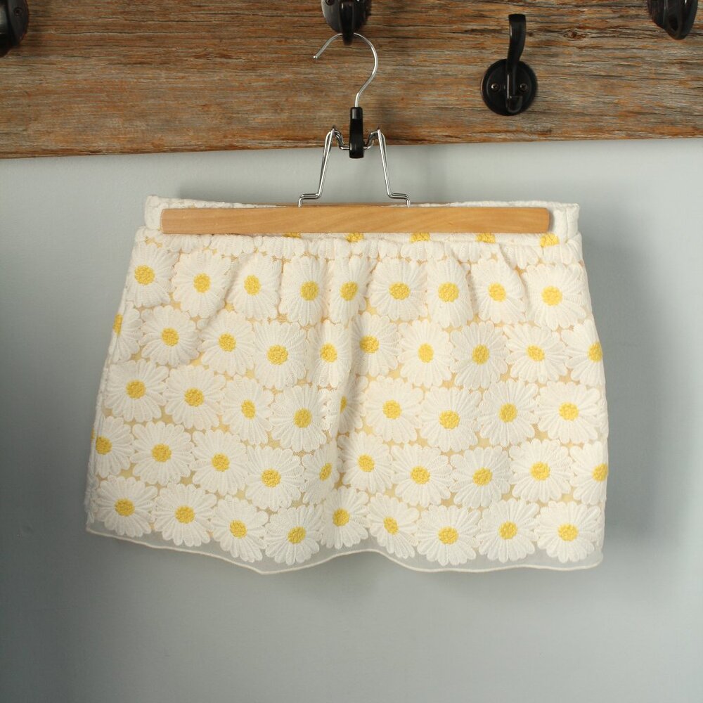 Gymboree Size 6  Garden Party Daisy Skort